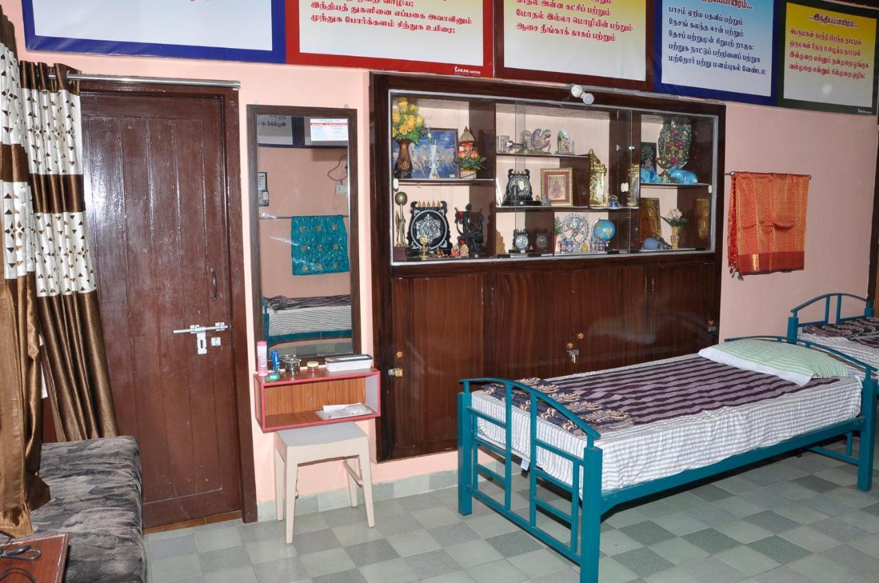 Homestay Senthil Akam تشيدامبارام المظهر الخارجي الصورة