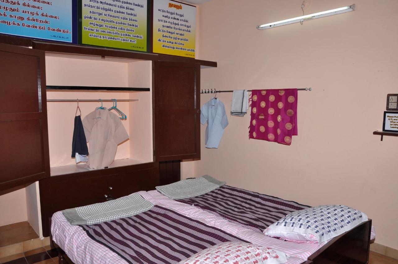 Homestay Senthil Akam تشيدامبارام المظهر الخارجي الصورة