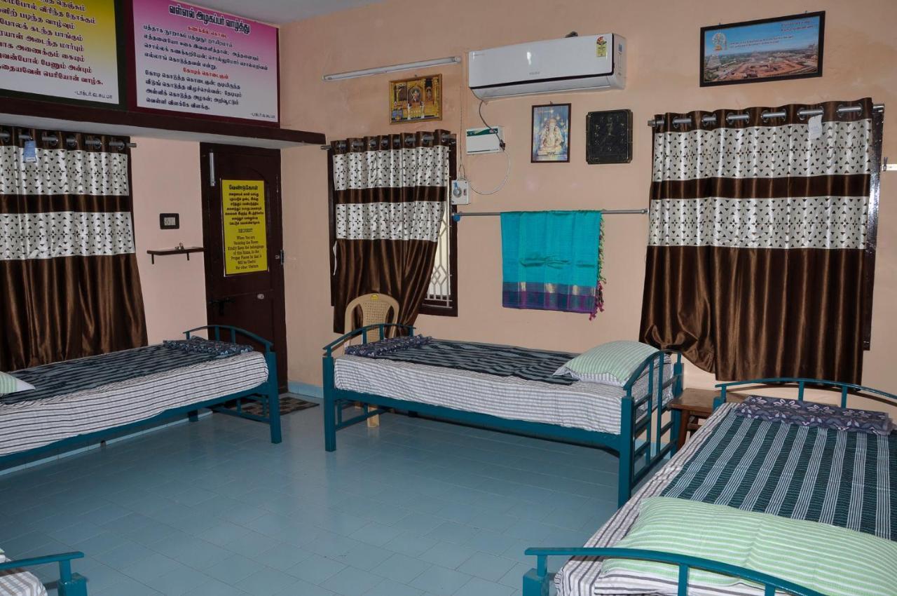 Homestay Senthil Akam تشيدامبارام المظهر الخارجي الصورة