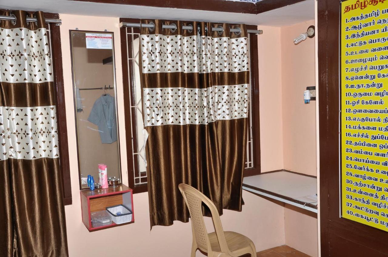 Homestay Senthil Akam تشيدامبارام المظهر الخارجي الصورة